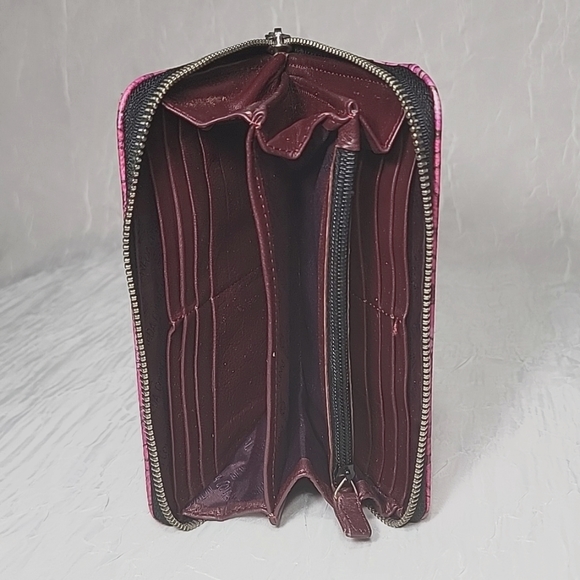 Pineda Covalin Istmo Large Full Zip Around Wallet Fuchsia & Hot Pink Floral - Picture 8 of 9